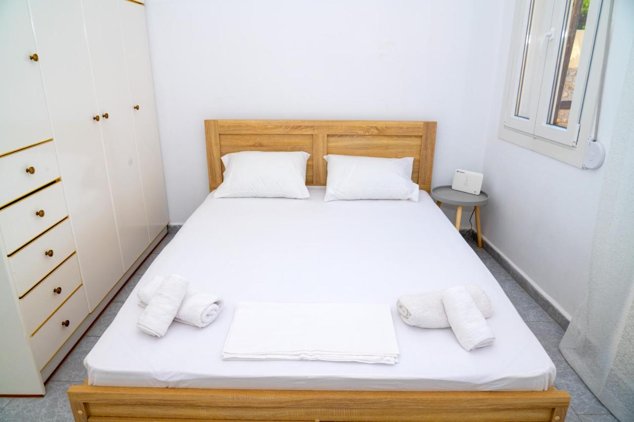 Inej Maisonette Ermoupoli Buitenkant foto